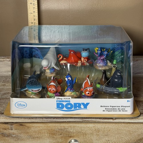 New disney store deluxe - store,