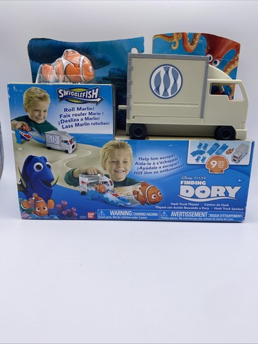Swigglefish disney pixar - swigglefish,