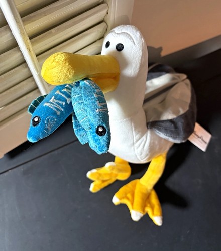 Disney parks finding - disney, nemo