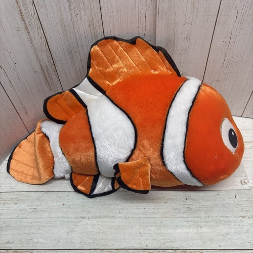 Disney store finding - finding, nemo