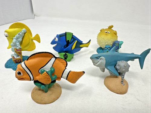 Finding nemo pvc figurine - finding,