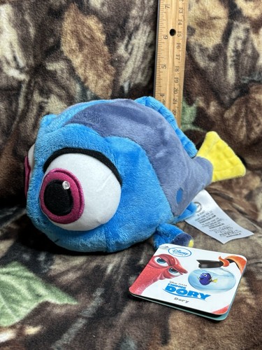 Finding dory disney parks - dory",