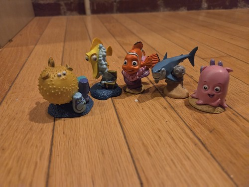 Lot disney pixar - of,