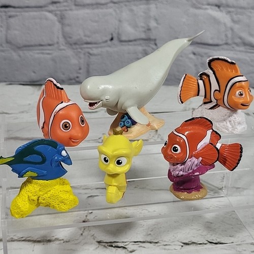 Disney finding nemo - dory, lot
