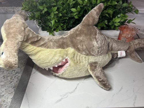 Disney anchor head shark - anchor,
