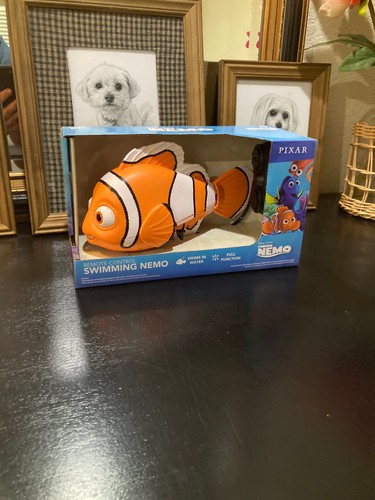 Pixar finding nemo - pixar, remote