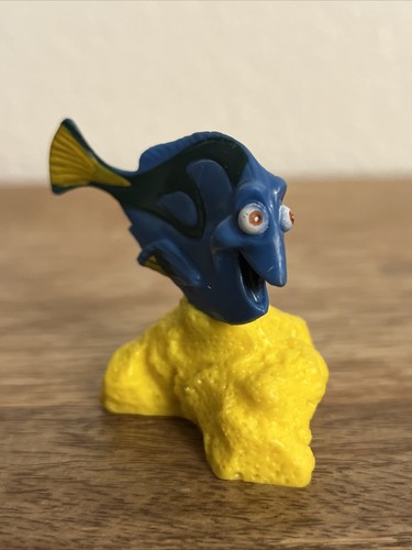 Dory finding nemo - finding, disney/pixar